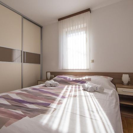 Villa Novak Donji Okrug  Δωμάτιο φωτογραφία